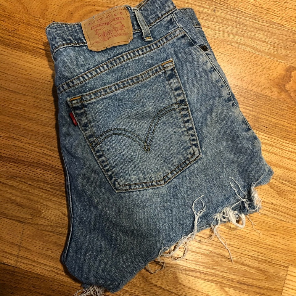 Levi Vintage High Waist Cutoff Shorts
